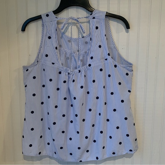 Crown & Ivy Blue Sleeveless Tie Front Tank Top - Picture 6 of 8